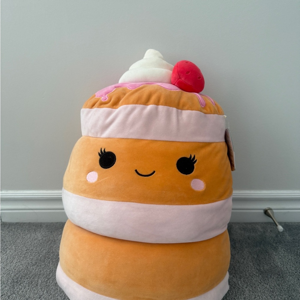 BRAND NEW 16’ Squishmallow Pancake